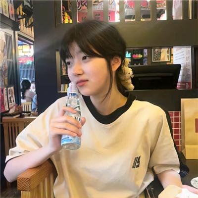 黑白姊妹